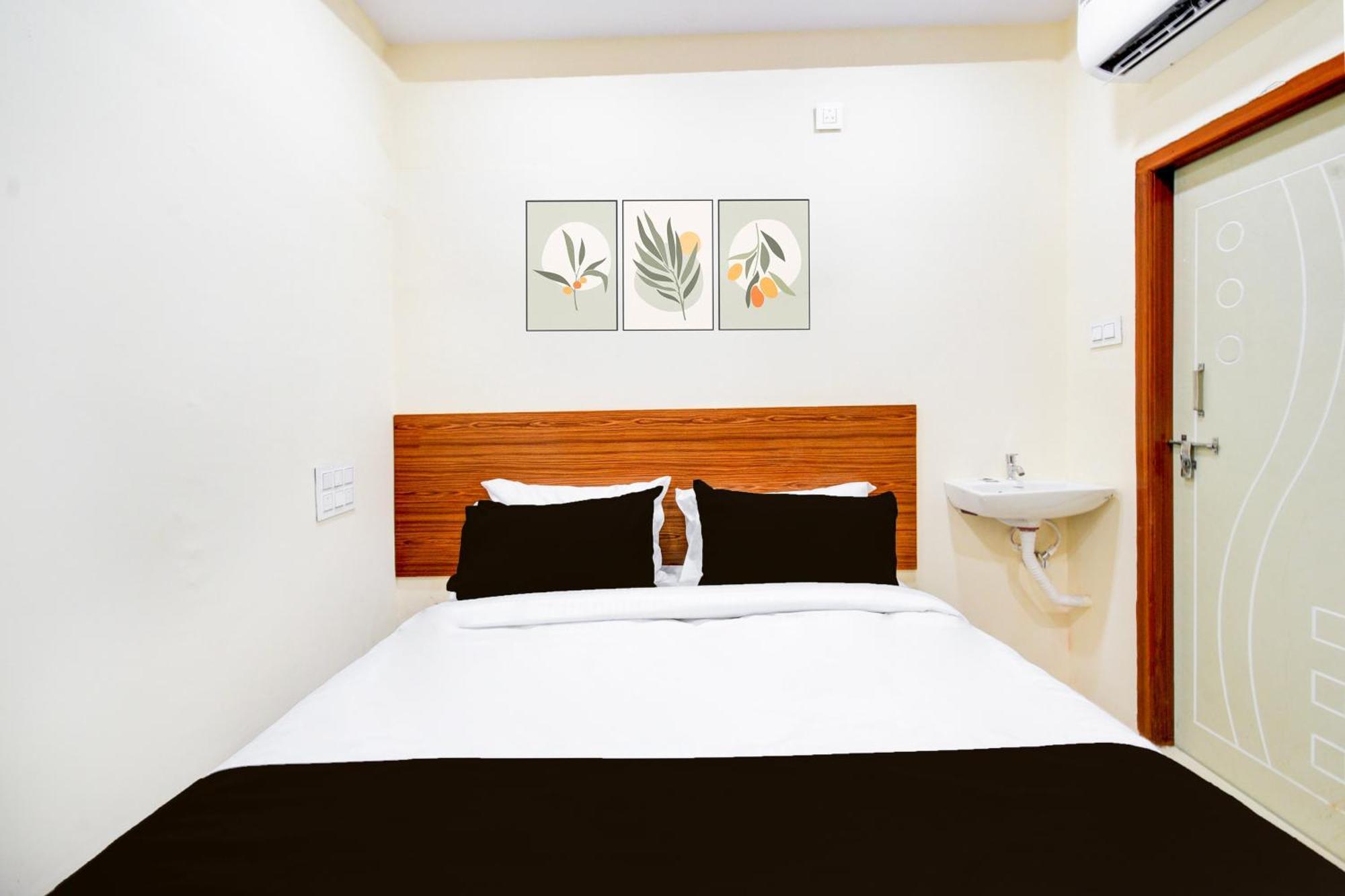 Hotel O D N Groups Sururnagar Luaran gambar